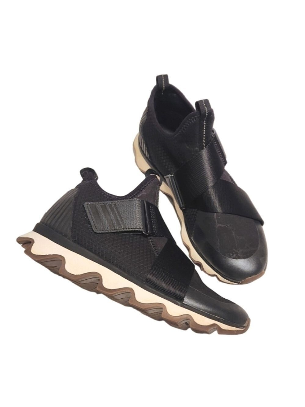 Sorel Kinetic Black Slip On Sneakers Size 7